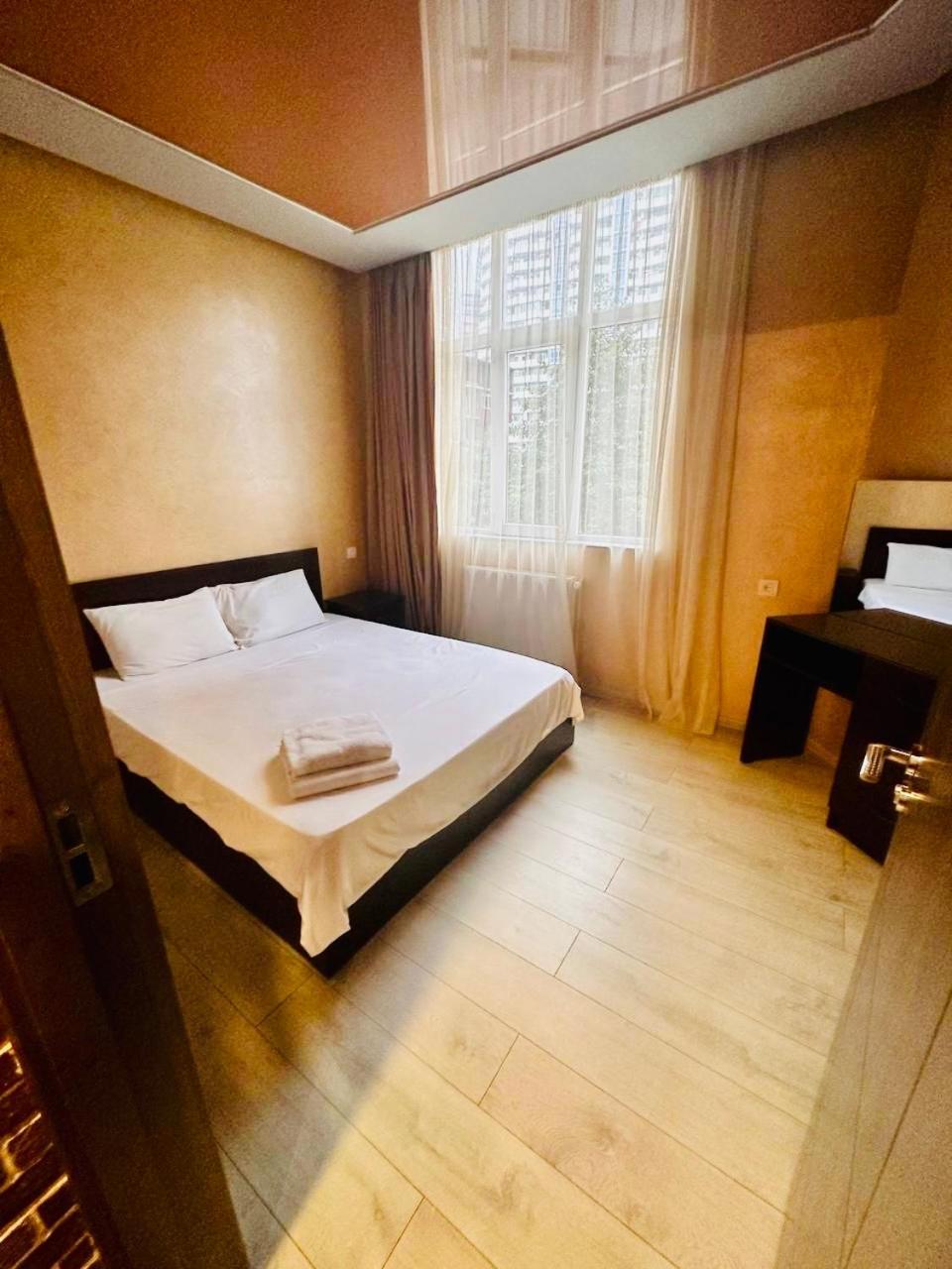 Marnika Apartment Batum Dış mekan fotoğraf
