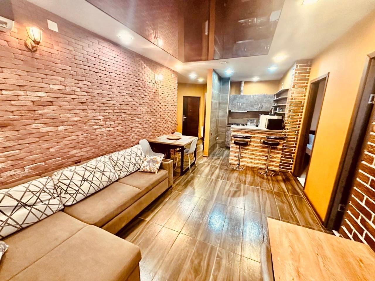Marnika Apartment Batum Dış mekan fotoğraf